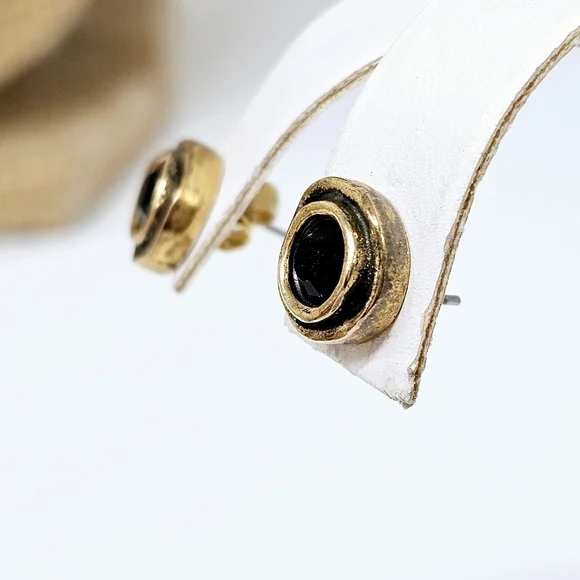 Patricia Locke Earrings - Picture 4 of 9